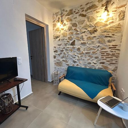 Odysseus' House & Penelope Villa Ermoupoli Buitenkant foto